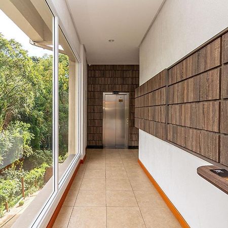 Rosa Edificio Parque Da Vinicola Apartment กรามาโด ภายนอก รูปภาพ