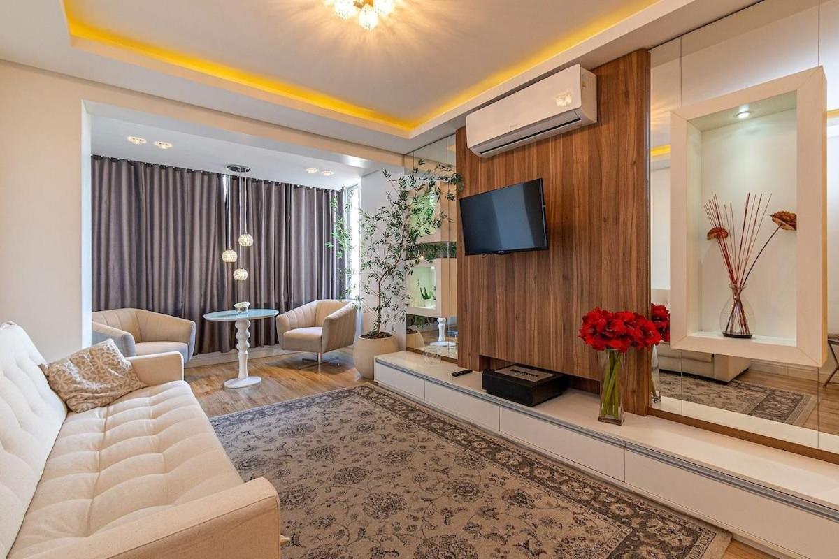 Rosa Edificio Parque Da Vinicola Apartment กรามาโด ภายนอก รูปภาพ