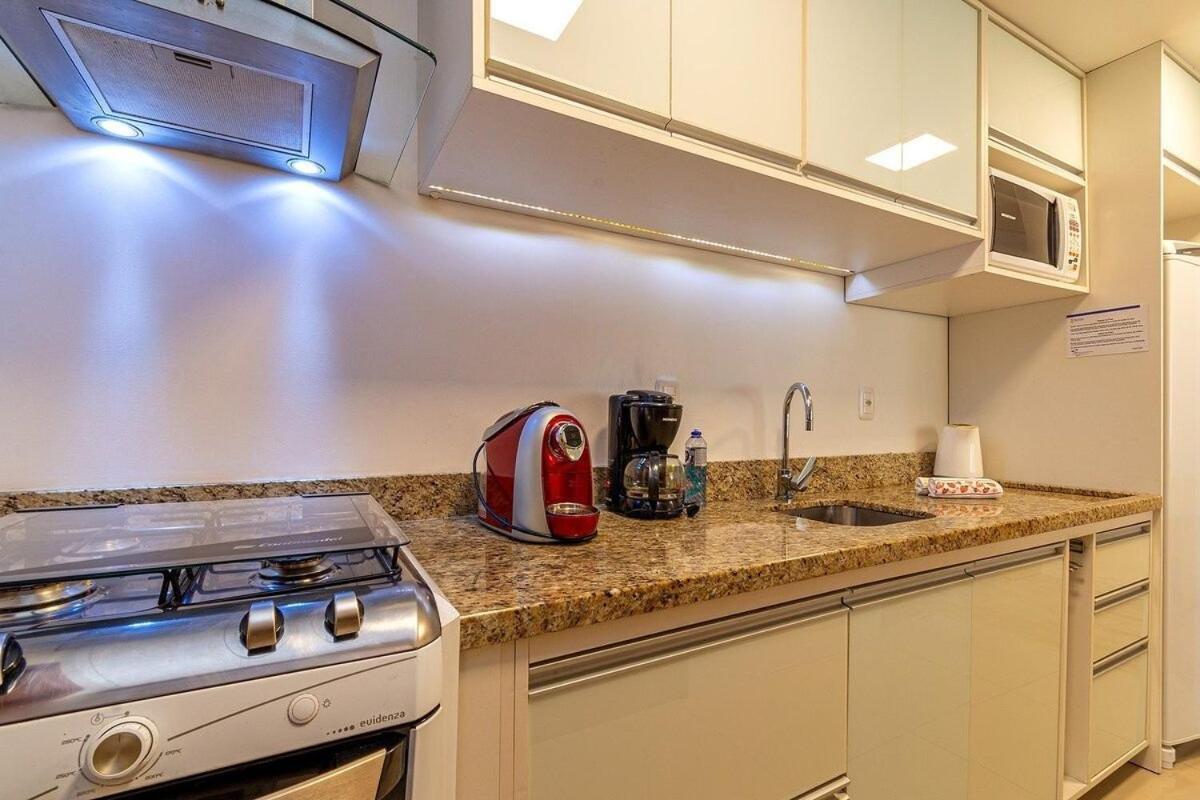 Rosa Edificio Parque Da Vinicola Apartment กรามาโด ภายนอก รูปภาพ