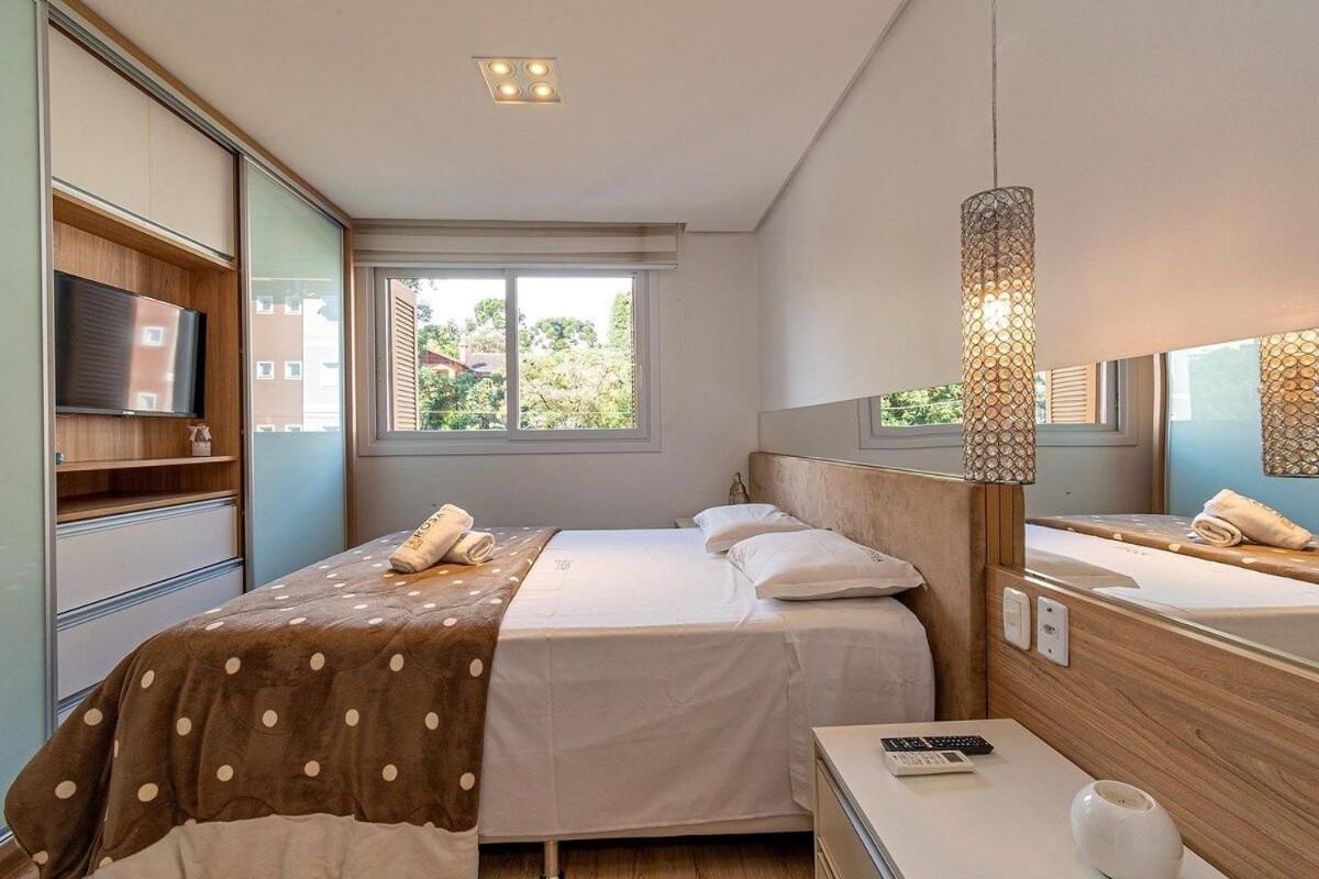 Rosa Edificio Parque Da Vinicola Apartment กรามาโด ภายนอก รูปภาพ